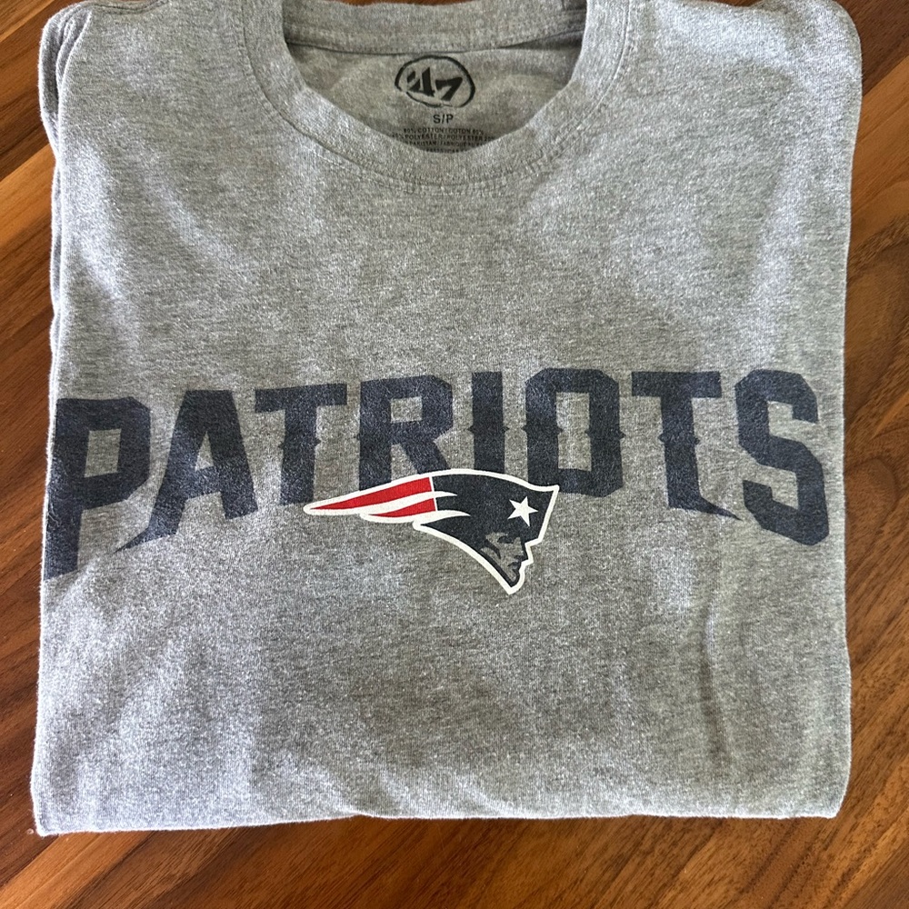 'Patriot’s Longsleeve T